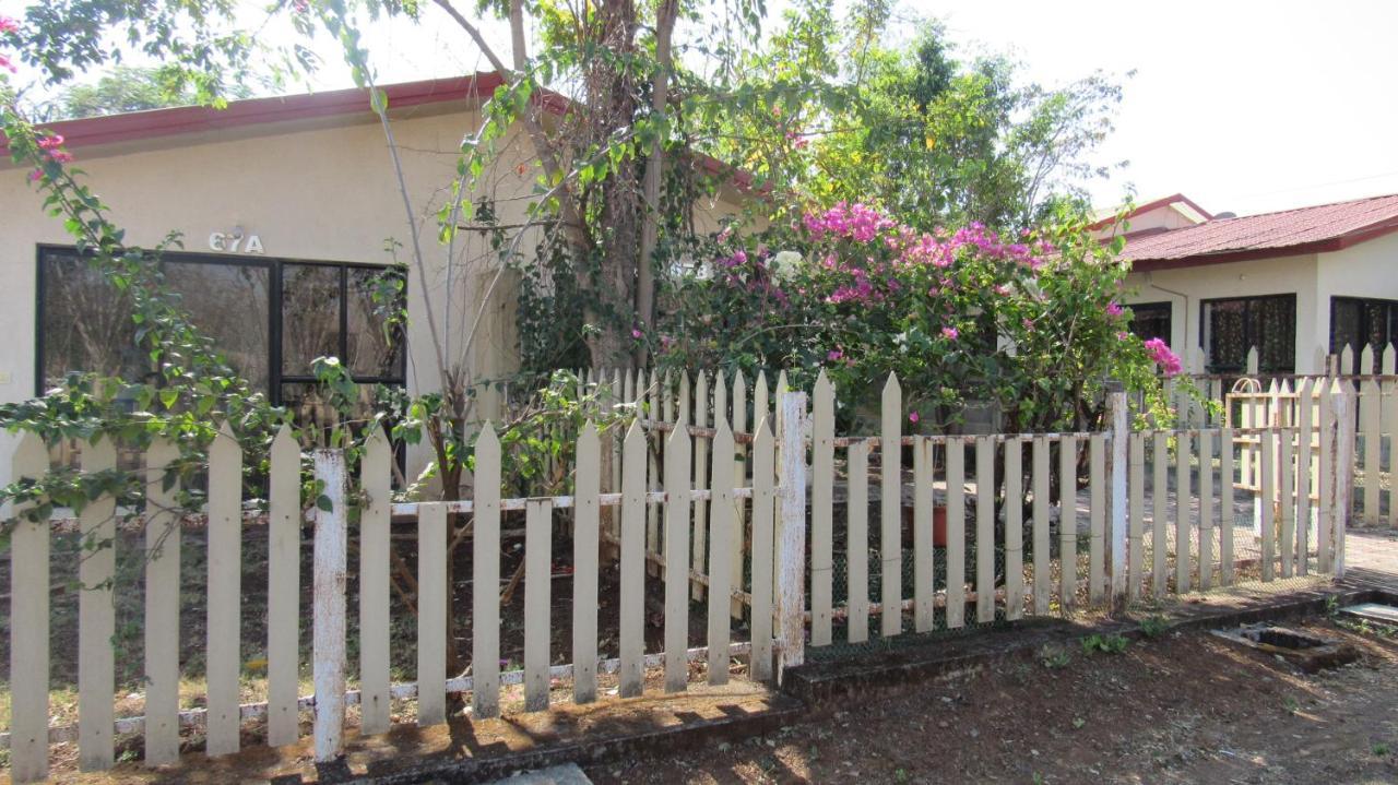 Retreat Chalets, The Nest, At Sparsh Resorts, Karjat Luaran gambar