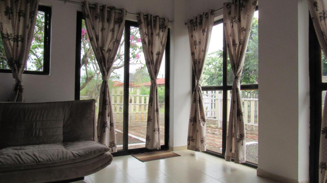 Retreat Chalets, The Nest, At Sparsh Resorts, Karjat Luaran gambar