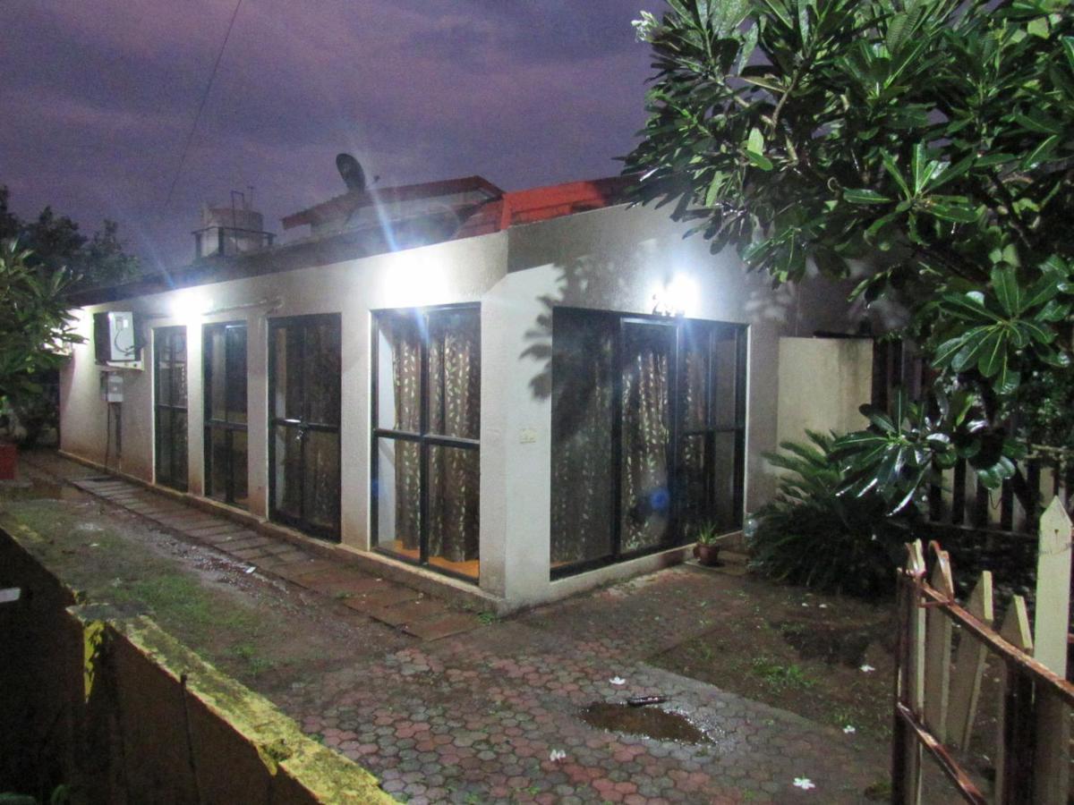 Retreat Chalets, The Nest, At Sparsh Resorts, Karjat Luaran gambar